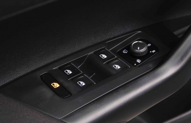 VOLKSWAGEN_VOLKSWAGEN_POLO GTI_2551105_23.jpg VOLKSWAGEN_VOLKSWAGEN_POLO GTI_2551105_23.jpg