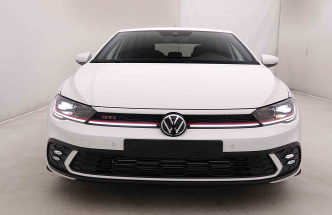 VOLKSWAGEN_VOLKSWAGEN_POLO_2548756_24.jpg