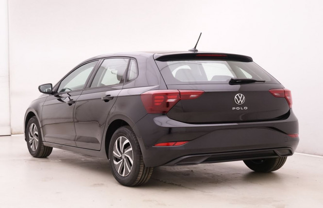 VOLKSWAGEN_VOLKSWAGEN_POLO_2548986_24.jpg