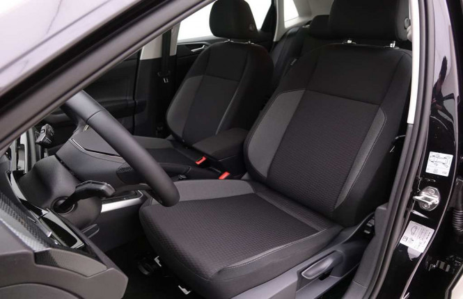 VOLKSWAGEN_VOLKSWAGEN_POLO_2548986_6.jpg