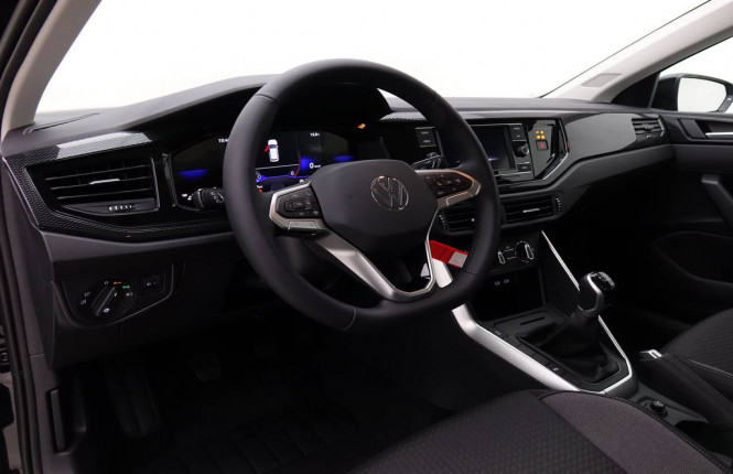 VOLKSWAGEN_VOLKSWAGEN_POLO_2548986_7.jpg