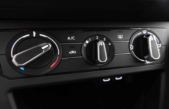 VOLKSWAGEN_VOLKSWAGEN_POLO_2551439_12.jpg VOLKSWAGEN_VOLKSWAGEN_POLO_2551439_12.jpg