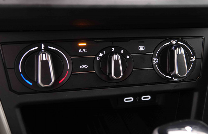 VOLKSWAGEN_VOLKSWAGEN_POLO_2551442_12.jpg VOLKSWAGEN_VOLKSWAGEN_POLO_2551442_12.jpg