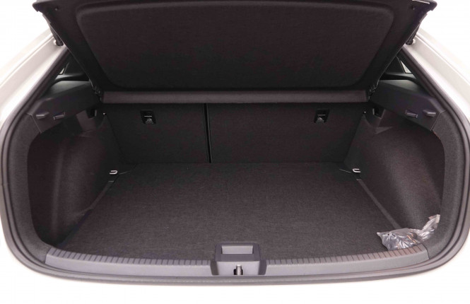 VOLKSWAGEN_VOLKSWAGEN_TAIGO_2550844_5.jpg VOLKSWAGEN_VOLKSWAGEN_TAIGO_2550844_5.jpg