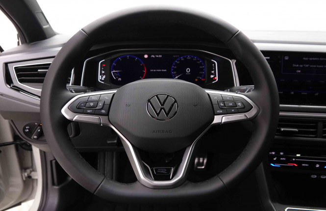 VOLKSWAGEN_VOLKSWAGEN_TAIGO_2550844_9.jpg VOLKSWAGEN_VOLKSWAGEN_TAIGO_2550844_9.jpg