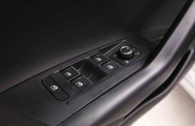 VOLKSWAGEN_VOLKSWAGEN_TAIGO_2550845_19.jpg VOLKSWAGEN_VOLKSWAGEN_TAIGO_2550845_19.jpg