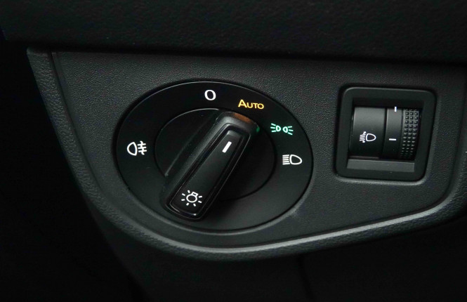 VOLKSWAGEN_VOLKSWAGEN_TAIGO_2654492_18.jpg VOLKSWAGEN_VOLKSWAGEN_TAIGO_2654492_18.jpg