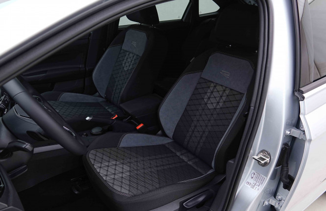 VOLKSWAGEN_VOLKSWAGEN_TAIGO_2655331_6.jpg