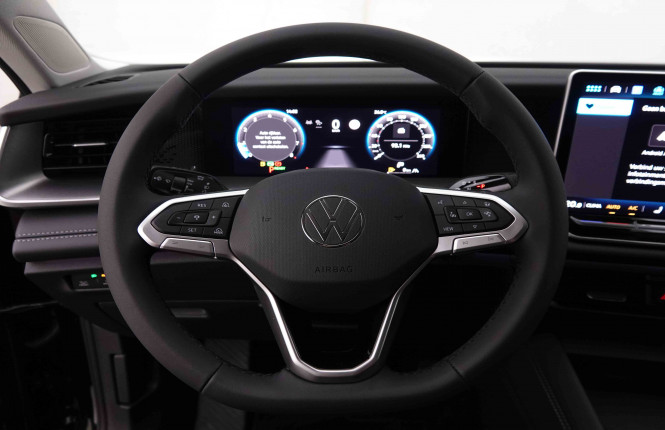 VOLKSWAGEN_VOLKSWAGEN_TAYRON_2548792_12.jpg