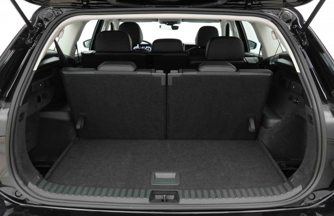 VOLKSWAGEN_VOLKSWAGEN_TAYRON_2653691_89.jpg