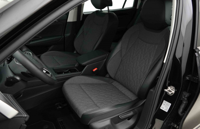 VOLKSWAGEN_VOLKSWAGEN_TAYRON_2654246_101.jpg
