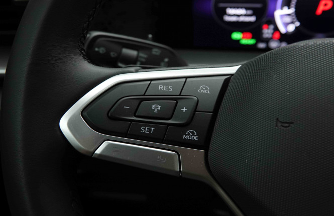 VOLKSWAGEN_VOLKSWAGEN_TAYRON_2654247_19.jpg