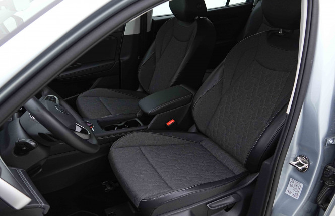 VOLKSWAGEN_VOLKSWAGEN_TAYRON_2654544_36.jpg