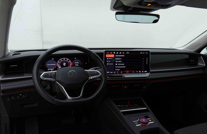 VOLKSWAGEN_VOLKSWAGEN_TAYRON_2654544_37.jpg
