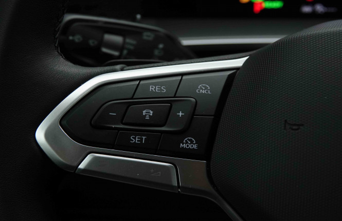VOLKSWAGEN_VOLKSWAGEN_TAYRON_2654545_18.jpg