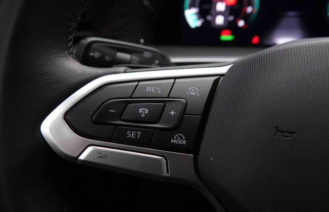 VOLKSWAGEN_VOLKSWAGEN_TAYRON_2654546_50.jpg