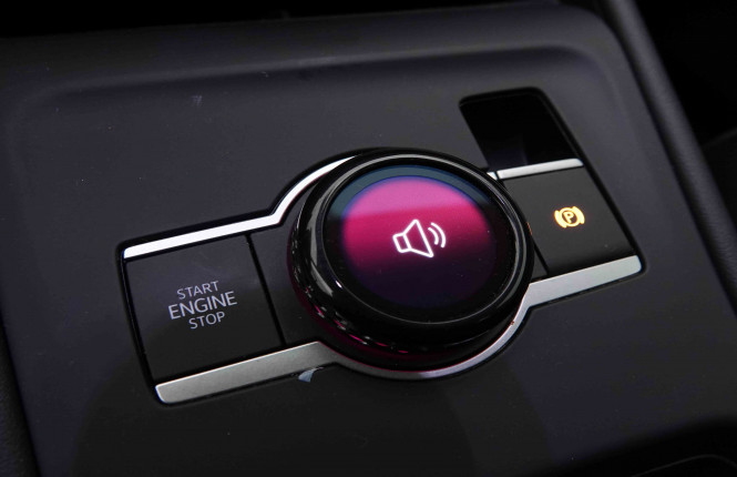VOLKSWAGEN_VOLKSWAGEN_TAYRON_2654546_78.jpg
