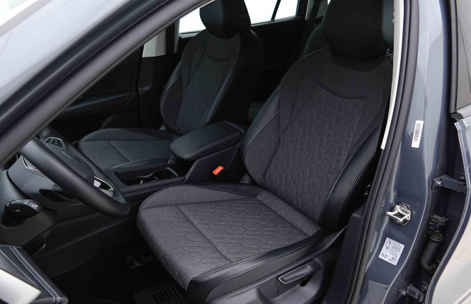 VOLKSWAGEN_VOLKSWAGEN_TAYRON_2654547_60.jpg