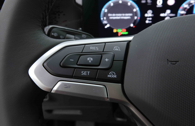 VOLKSWAGEN_VOLKSWAGEN_TAYRON_2654826_18.jpg