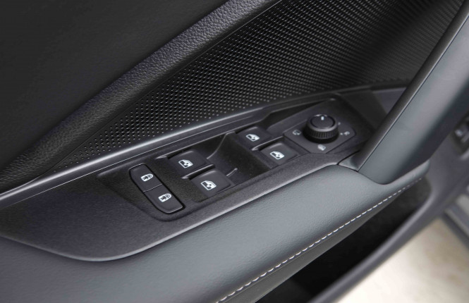 VOLKSWAGEN_VOLKSWAGEN_TAYRON_2654826_22.jpg