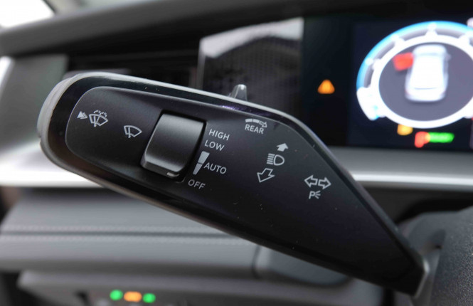 VOLKSWAGEN_VOLKSWAGEN_TAYRON_2654828_16.jpg