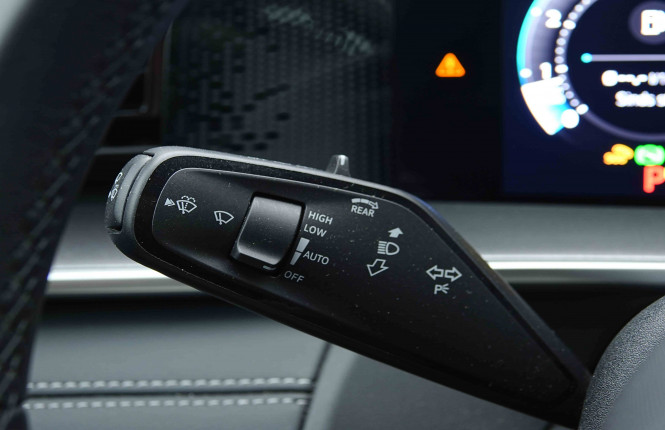 VOLKSWAGEN_VOLKSWAGEN_TAYRON_2654945_16.jpg