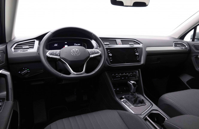 VOLKSWAGEN_VOLKSWAGEN_TIGUANALLS_2548923_8.jpg