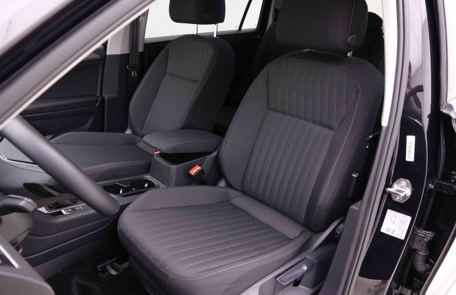 VOLKSWAGEN_VOLKSWAGEN_TIGUANALLS_2550438_35.jpg