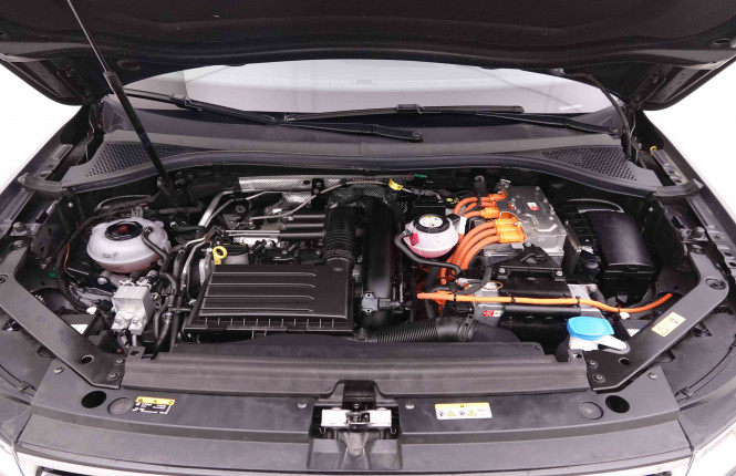 VOLKSWAGEN_VOLKSWAGEN_TIGUAN_2548706_24.jpg