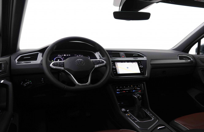 VOLKSWAGEN_VOLKSWAGEN_TIGUAN_2548706_8.jpg