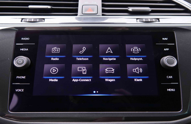 VOLKSWAGEN_VOLKSWAGEN_TIGUAN_2548877_15.jpg