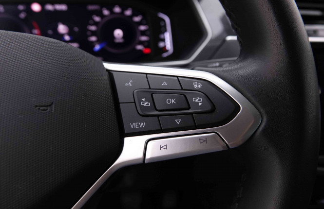VOLKSWAGEN_VOLKSWAGEN_TIGUAN_2548877_19.jpg
