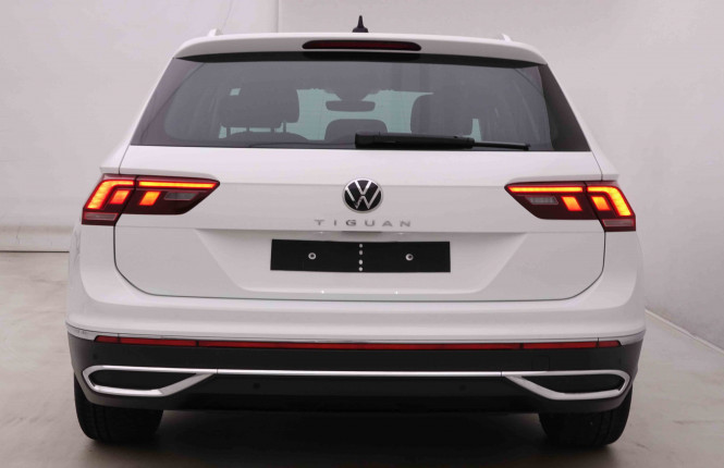 VOLKSWAGEN_VOLKSWAGEN_TIGUAN_2548877_27.jpg