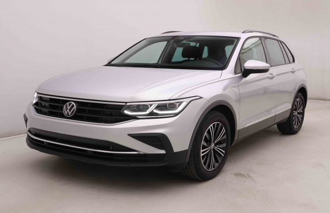 VOLKSWAGEN_VOLKSWAGEN_TIGUAN_2549597_24.jpg
