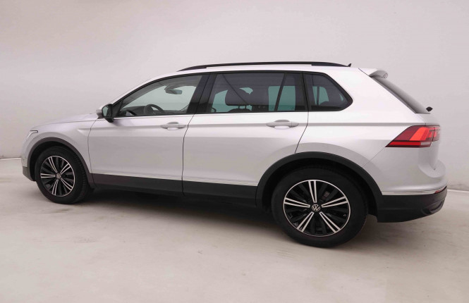 VOLKSWAGEN_VOLKSWAGEN_TIGUAN_2549597_26.jpg