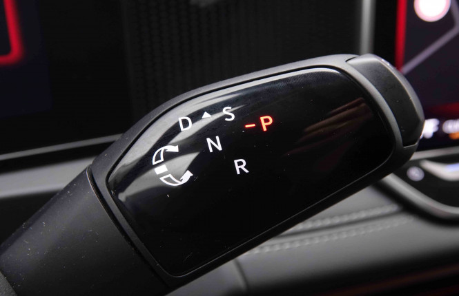 VOLKSWAGEN_VOLKSWAGEN_TIGUAN_2550192_19.jpg