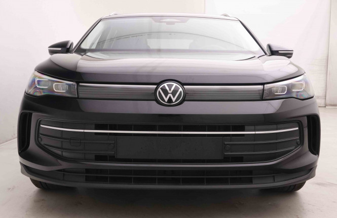 VOLKSWAGEN_VOLKSWAGEN_TIGUAN_2550192_27.jpg