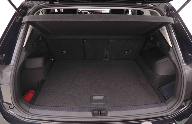 VOLKSWAGEN_VOLKSWAGEN_TIGUAN_2550192_5.jpg