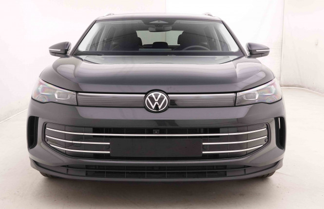VOLKSWAGEN_VOLKSWAGEN_TIGUAN_2550656_29.jpg