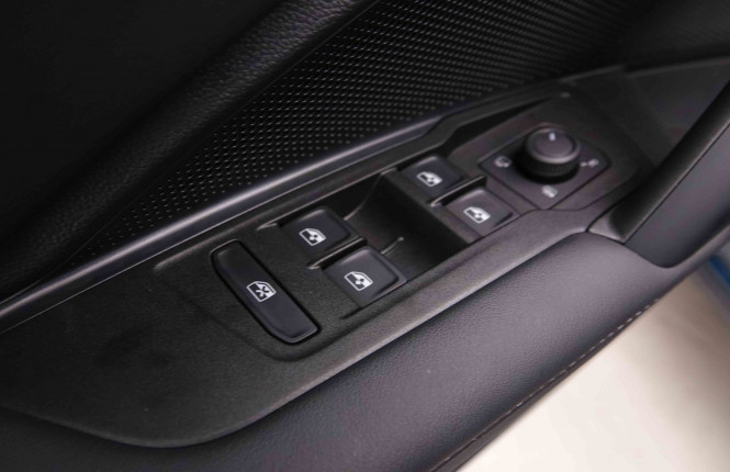 VOLKSWAGEN_VOLKSWAGEN_TIGUAN_2550881_22.jpg VOLKSWAGEN_VOLKSWAGEN_TIGUAN_2550881_22.jpg