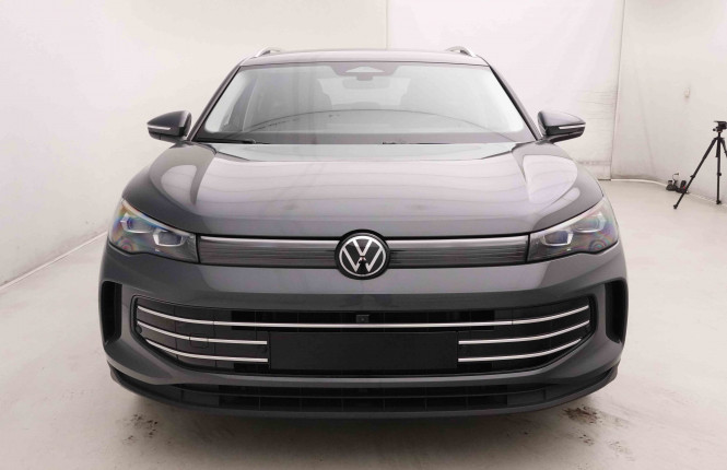 VOLKSWAGEN_VOLKSWAGEN_TIGUAN_2652424_91.jpg