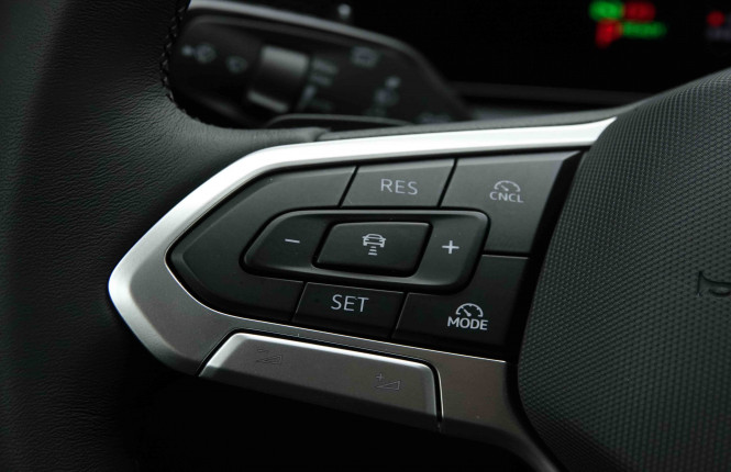 VOLKSWAGEN_VOLKSWAGEN_TIGUAN_2652542_19.jpg VOLKSWAGEN_VOLKSWAGEN_TIGUAN_2652542_19.jpg