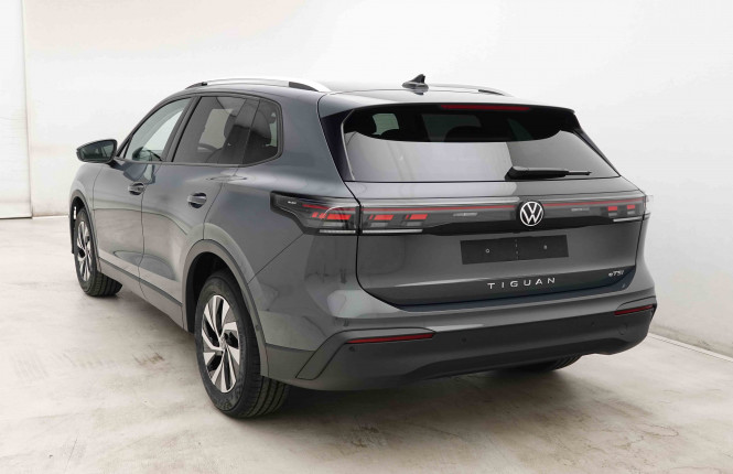 VOLKSWAGEN_VOLKSWAGEN_TIGUAN_2652542_29.jpg VOLKSWAGEN_VOLKSWAGEN_TIGUAN_2652542_29.jpg