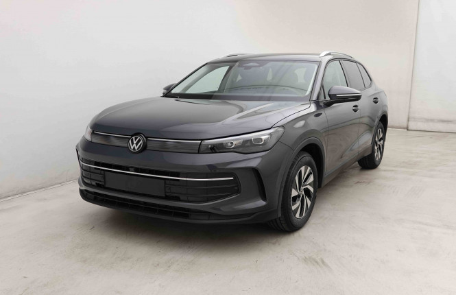 VOLKSWAGEN_VOLKSWAGEN_TIGUAN_2652544_26.jpg