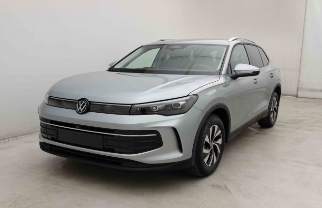 VOLKSWAGEN_VOLKSWAGEN_TIGUAN_2652546_26.jpg VOLKSWAGEN_VOLKSWAGEN_TIGUAN_2652546_26.jpg