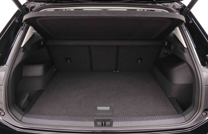 VOLKSWAGEN_VOLKSWAGEN_TIGUAN_2652945_5.jpg