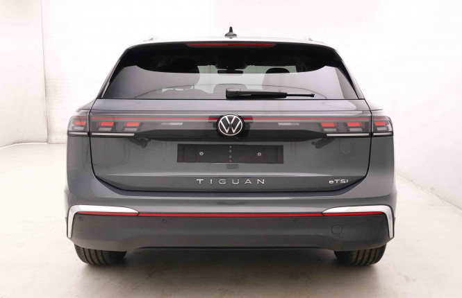 VOLKSWAGEN_VOLKSWAGEN_TIGUAN_2652951_29.jpg