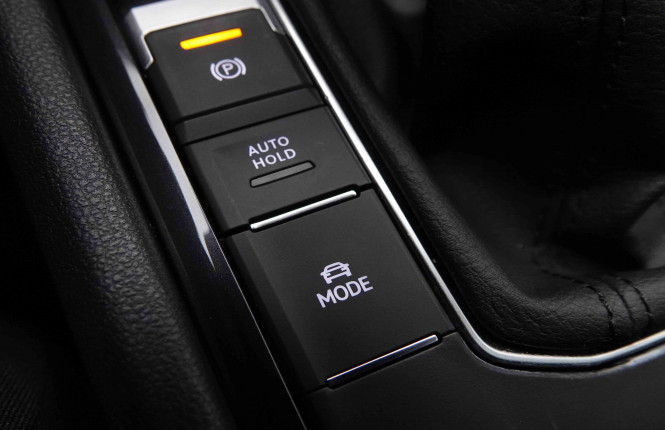 VOLKSWAGEN_VOLKSWAGEN_TIGUAN_2652952_16.jpg