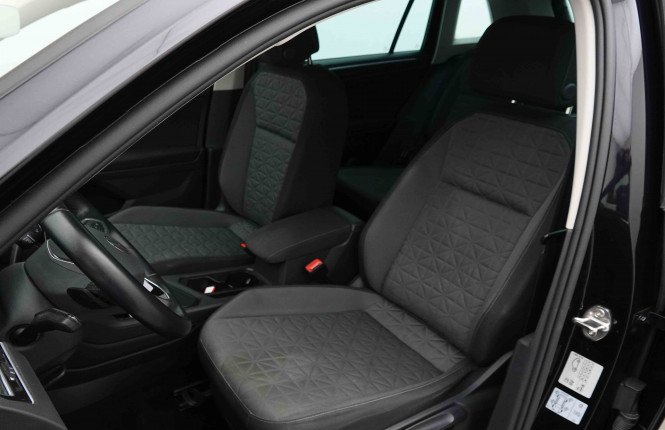 VOLKSWAGEN_VOLKSWAGEN_TIGUAN_2653384_8.jpg VOLKSWAGEN_VOLKSWAGEN_TIGUAN_2653384_8.jpg