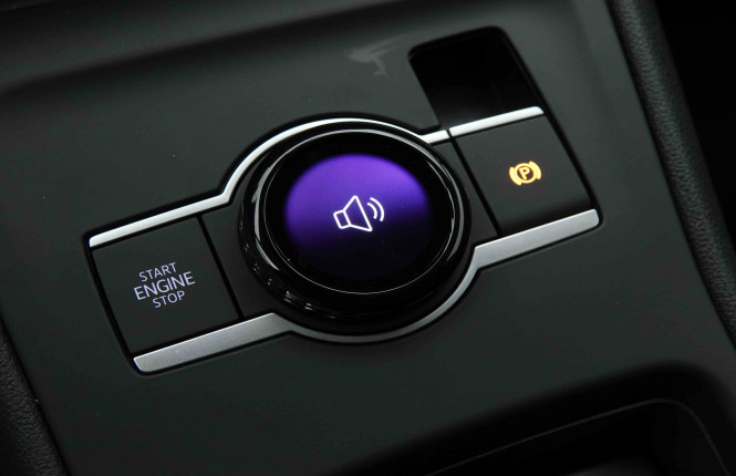VOLKSWAGEN_VOLKSWAGEN_TIGUAN_2653513_15.jpg